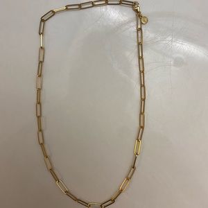 V Coterie chain necklace